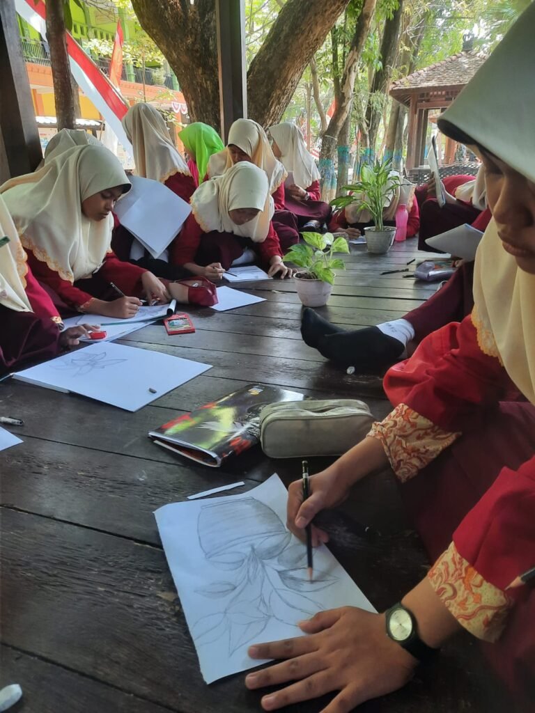 WhatsApp-Image-2023-06-20-at-00.15.45-768x1024 Peran Pendidikan Seni Rupa