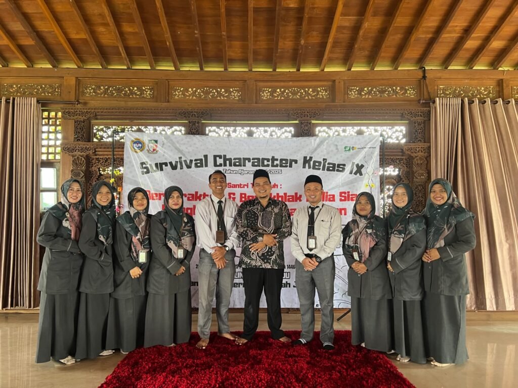 WhatsApp-Image-2025-05-28-at-11.06.39-1024x768 Survival Character kelas IX SMP Bilingual Terpadu “Mengulik Sejarah Sang Proklamator”