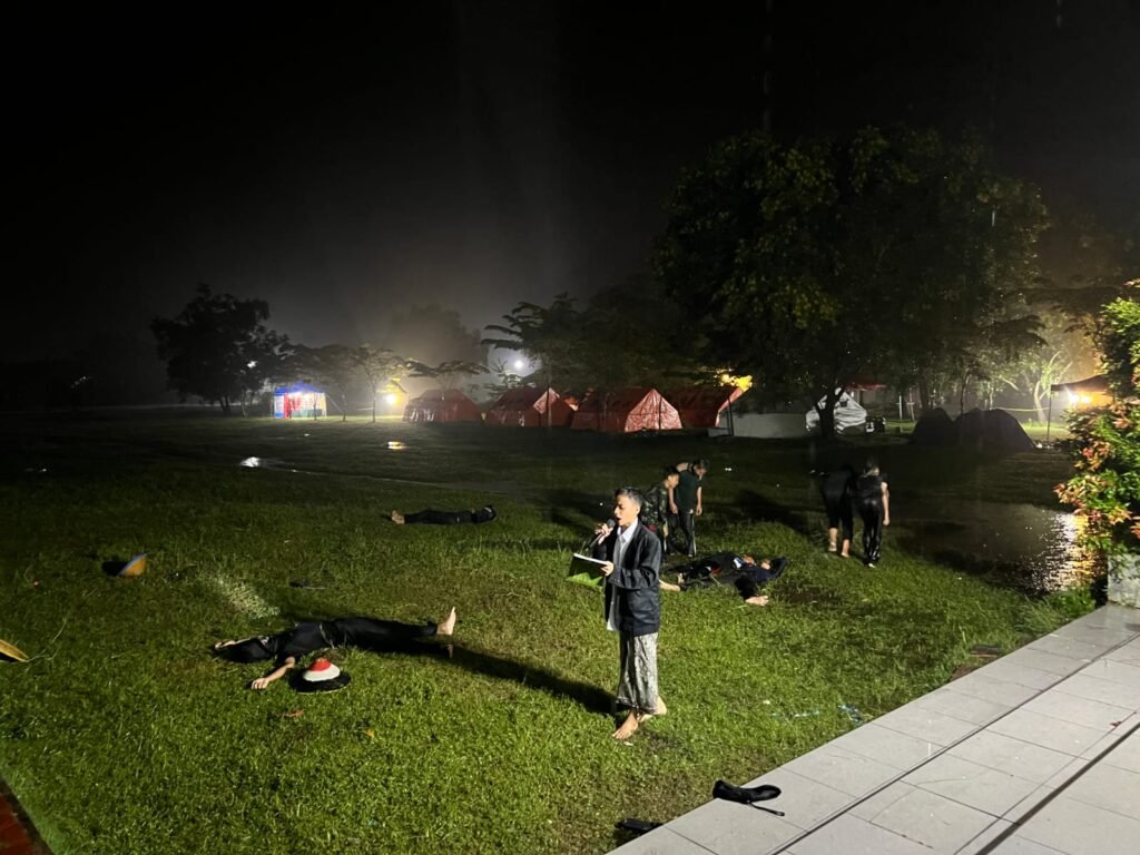 WhatsApp-Image-2025-06-03-at-08.47.42-1024x768 Unplug and Explore: 8th Graders of SMP Bilingual Terpadu Camping at Tanjek Wagir