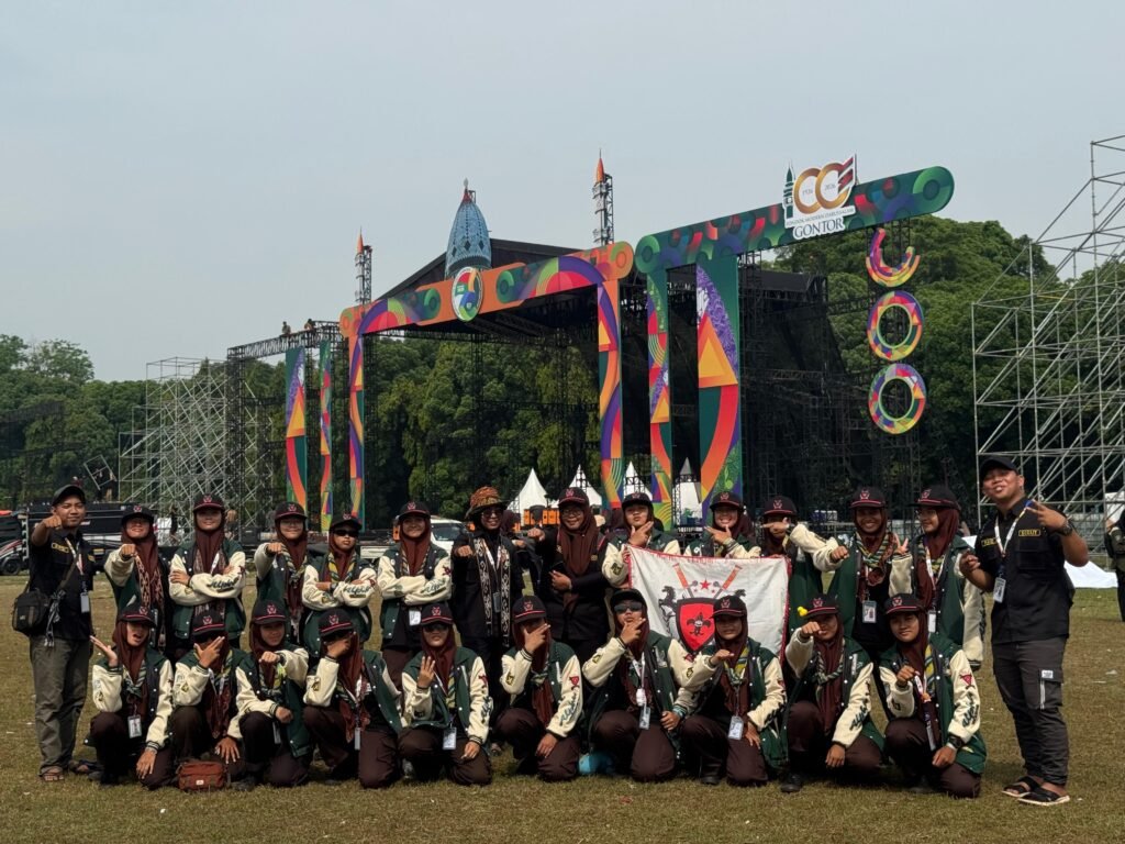WhatsApp-Image-2025-09-22-at-08.28.452-1024x768 Santri SMP Bilingual Terpadu Ikuti World Muslim Scout Jamboree (WMSJ) 2025 di Cibubur: Mengukir Prestasi di Kancah Internasional