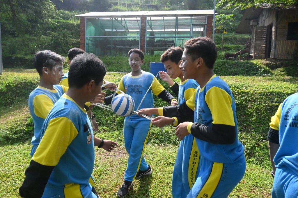 DSC_3448-1024x683 Kegiatan Latihan Dasar Kepemimpinan Siswa (LDKS) SMP Bilingual Terpadu Tahun 2025